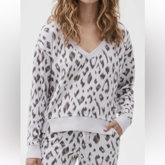 Michael Stars Camila V Neck Sweatshirt - Picture 13 of 13